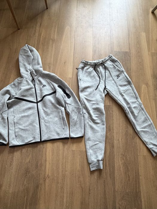 Nike Tech Fleece