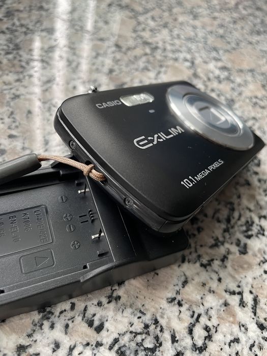 Aparat foto digital CASIO Exilim EX-Z33 Black Digital Point & Shoot