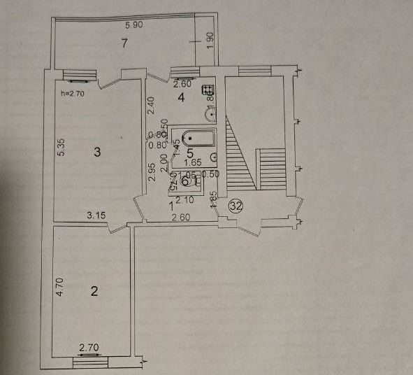 Продается 2 комнатная с балконом 2*6 Яккасарай Шота Руставели Братские