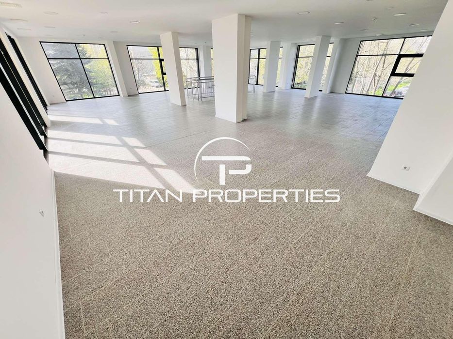 Дава се под наем Магазин в Бургас, Изгрев - 445 кв.м за 2885 € - Снимка #5