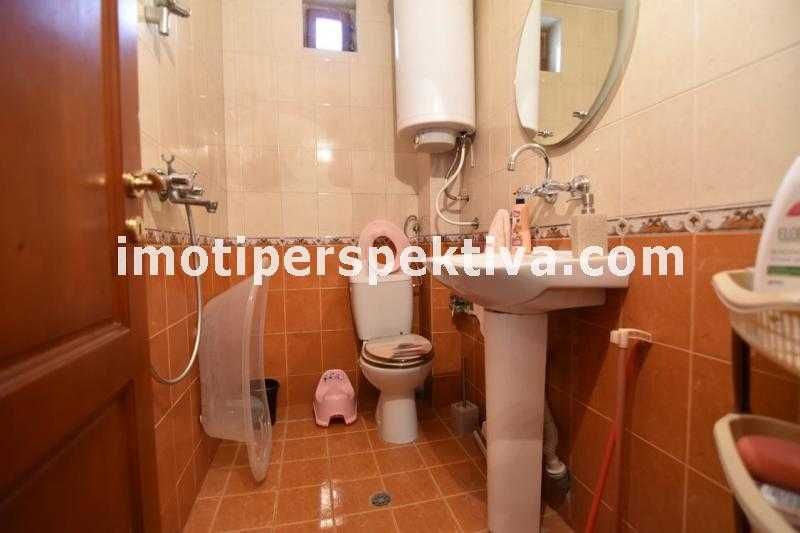 Продава се Двустаен апартамент в Пловдив, Кючук Париж - 60 кв.м за 1834 €/кв.м - Снимка #7