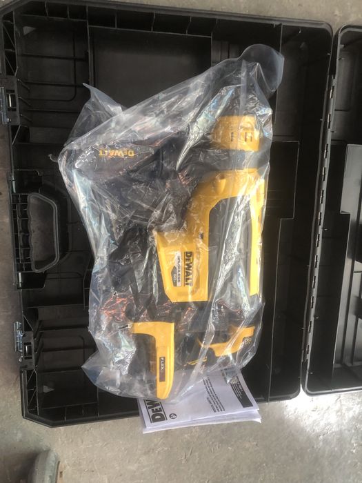 Dewalt перфаратор
