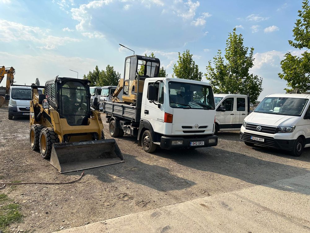 Închirieri utilaje mini excavator mini încărcător frontal