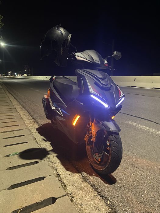 Scuter gt union 125 an 2024