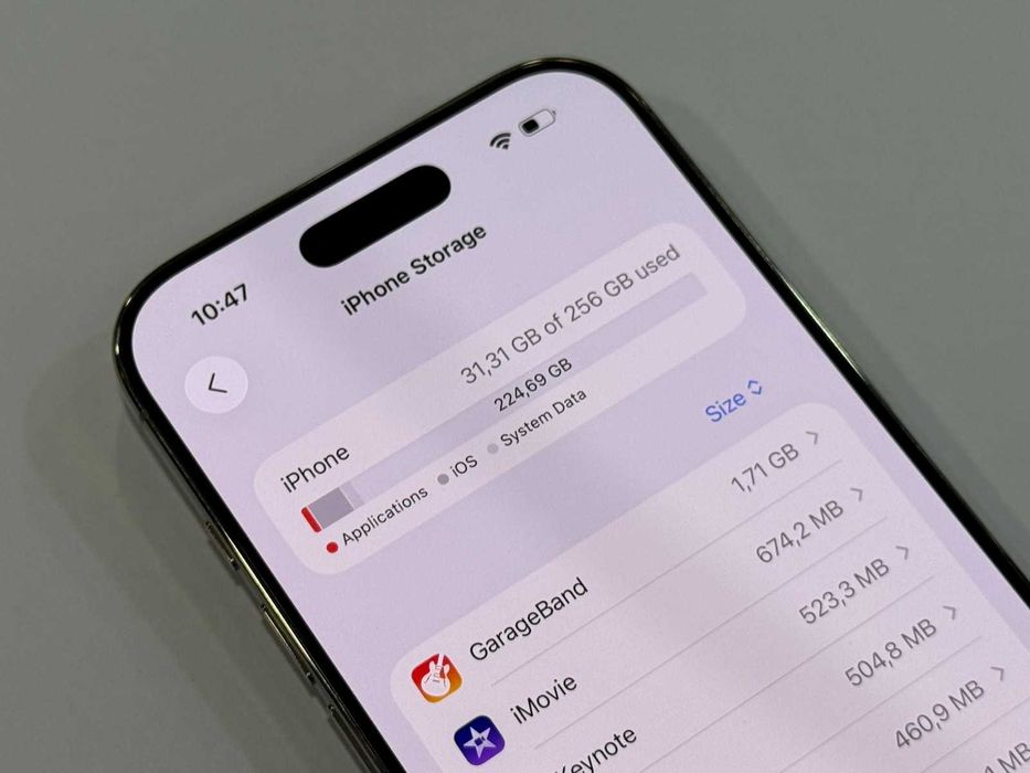 Apple iPhone Air 256GB- 12м. Гаранция