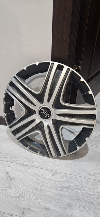 Автомобильные колпаки на 16