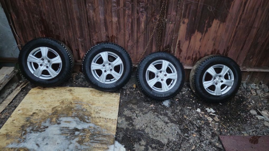 Продам шины с дисками