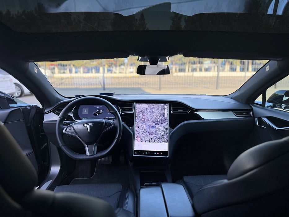 Tesla model S sotiladi dual motor 75D kraska toza