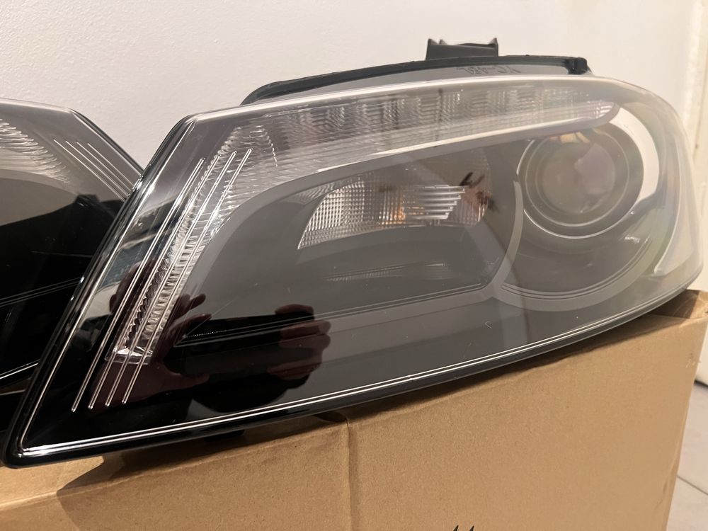 Фарове Audi A3 8P / Ауди А3 8П Bixenon с преходни букси