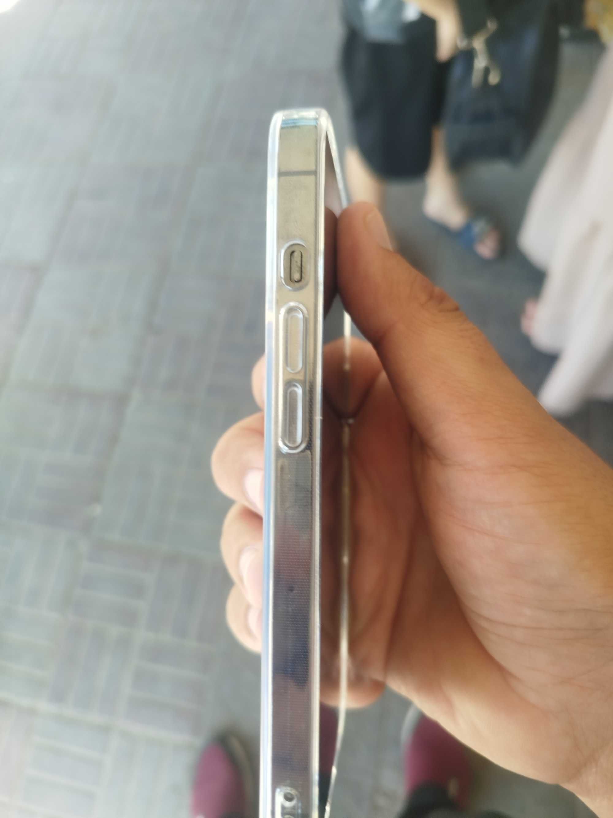 Iphone 13 pro sotaman