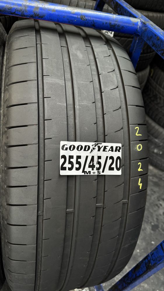 255/45/20 goodyar 2024