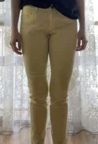 Желтые женские брюки от MANGO, M(27), в хорошем состоянии