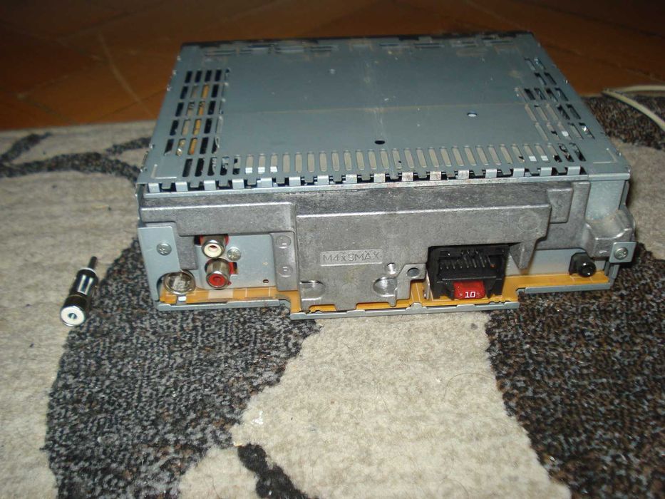 Radio CD player mp3 aux auto Pioneer DEH-1200mp Original