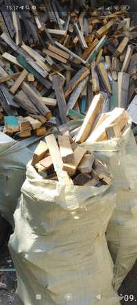Продам дрова в мешках по 1000 тенге