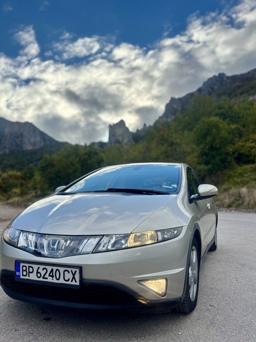 Honda Civic 1.4 i-DSI, 2007 г., бензин + газ, 83 к.с.