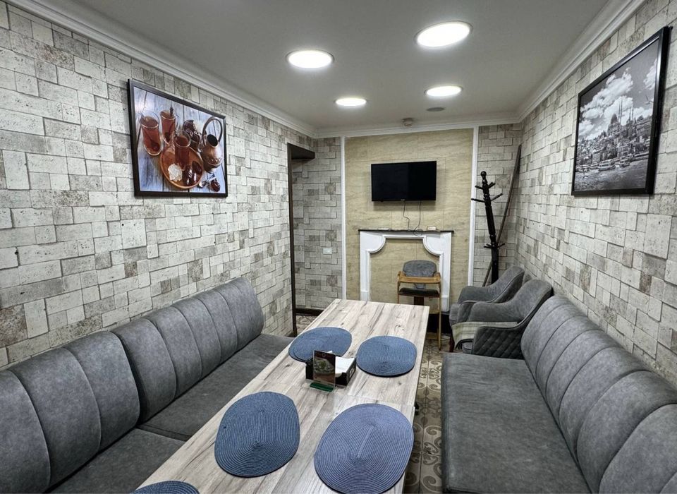 Метро М.Горкий продаётся 140м2 Нежилое 1-линия