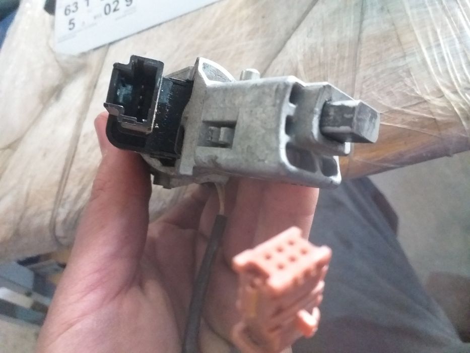 Contact cu cheie Citroen C5 Peugeot 407 508 307