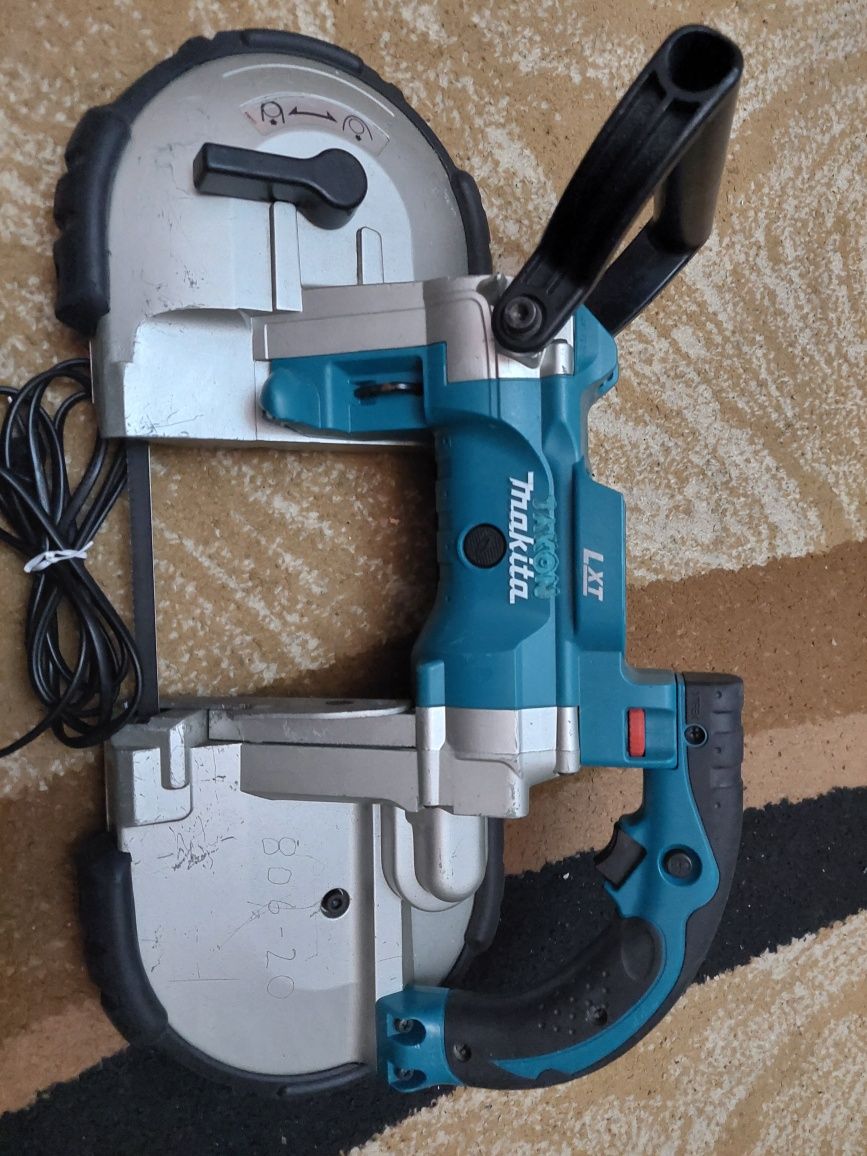 Makita dpb180 an 2021