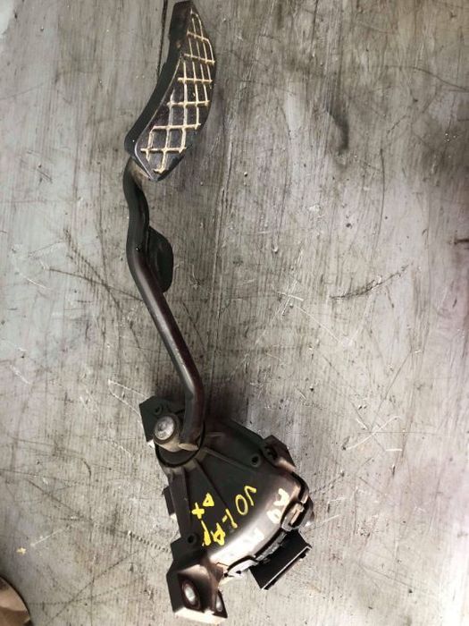 pedala acceleratie  1.9 tdi awx 131 cp passat b5 audi a4 b6 vw passat b5 skoda superb