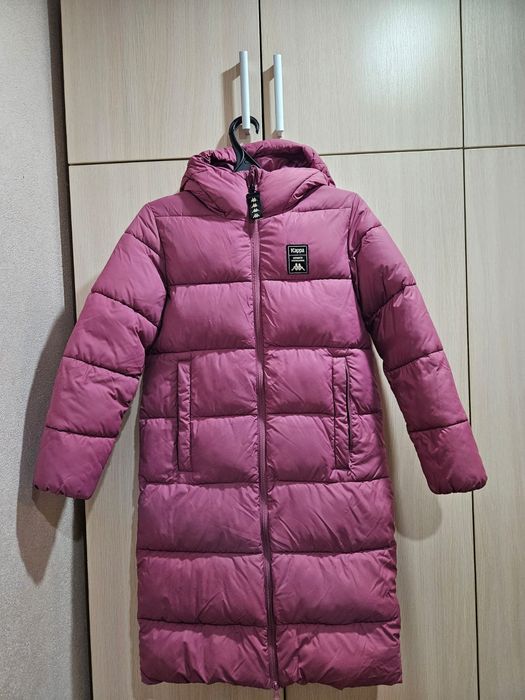 Продам пуховик, для девочки 10-12 лет.