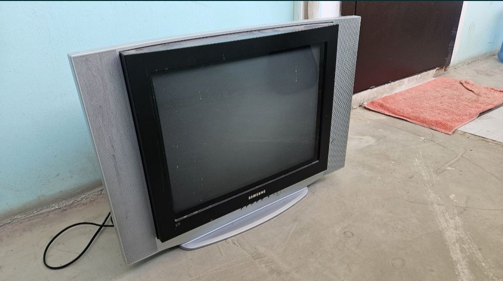 Телевизор Samsung cs-21z30zqq