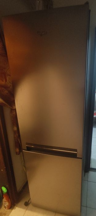 Combina frigorifica Whirlpool