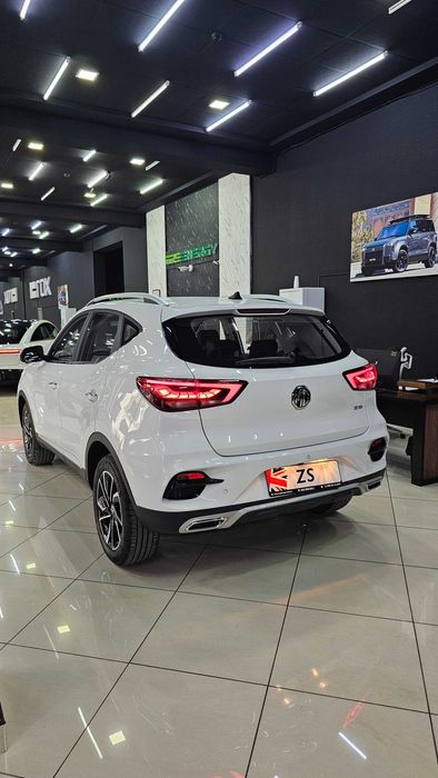 MG ZS Deluxe 1.0 Turbo — стиль, комфорт и экономия в одном автомобиле!