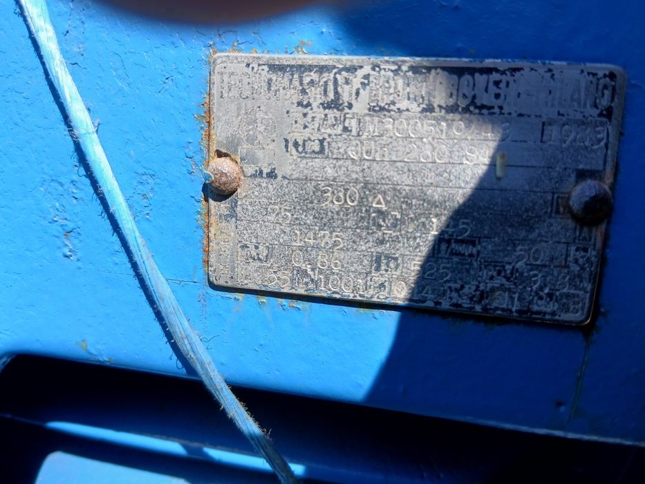 Pompa electrica  irigatii 380 de 75 kv adusa recent italia