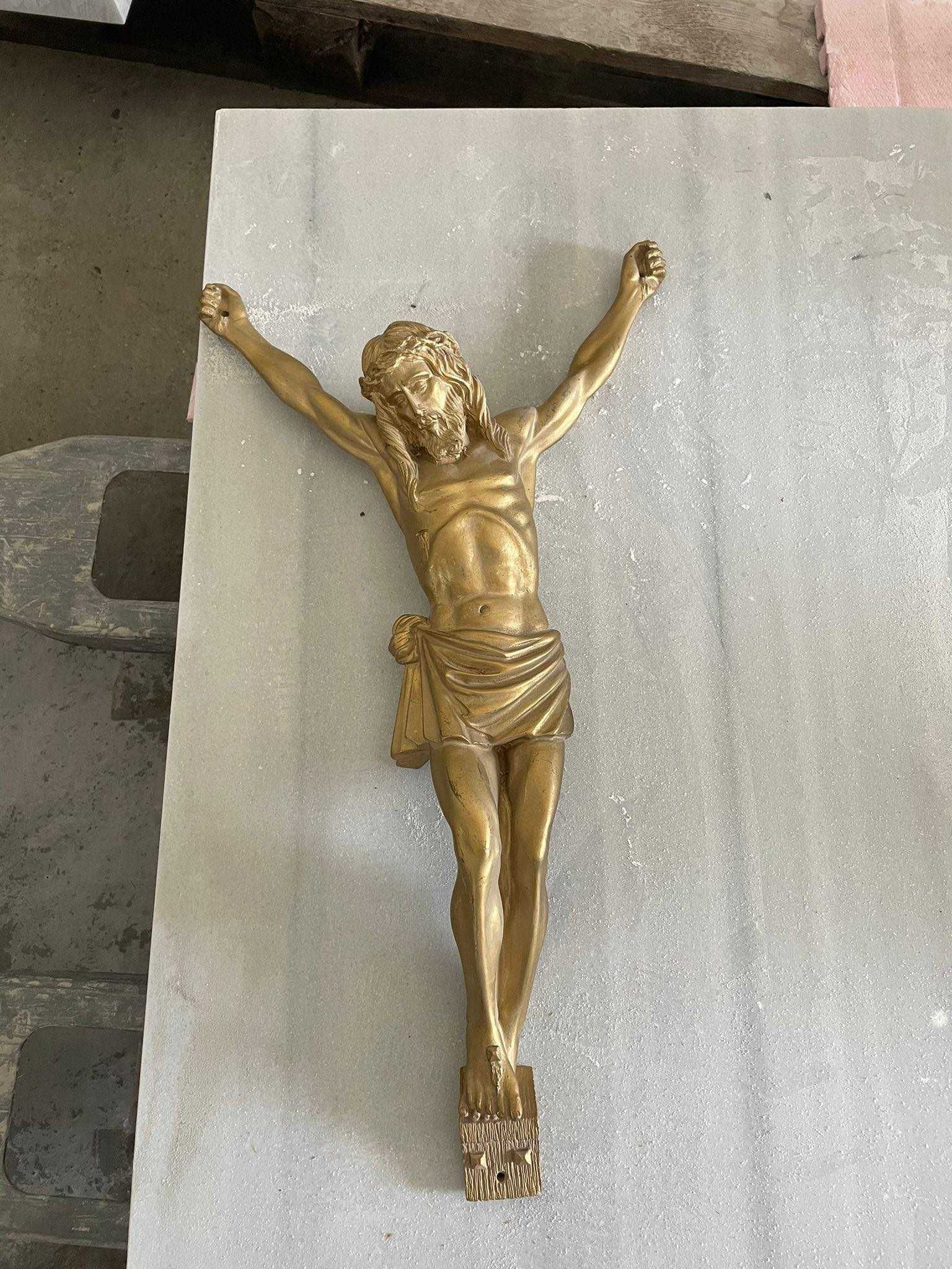 Vând crucifixuri / statuete Isus