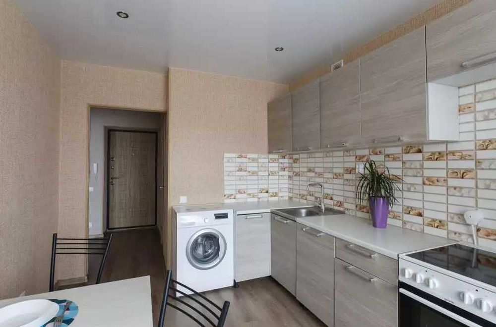 Дава се под наем Двустаен апартамент в Пловдив, Център - 82 кв.м за 280.5 € - Снимка #5