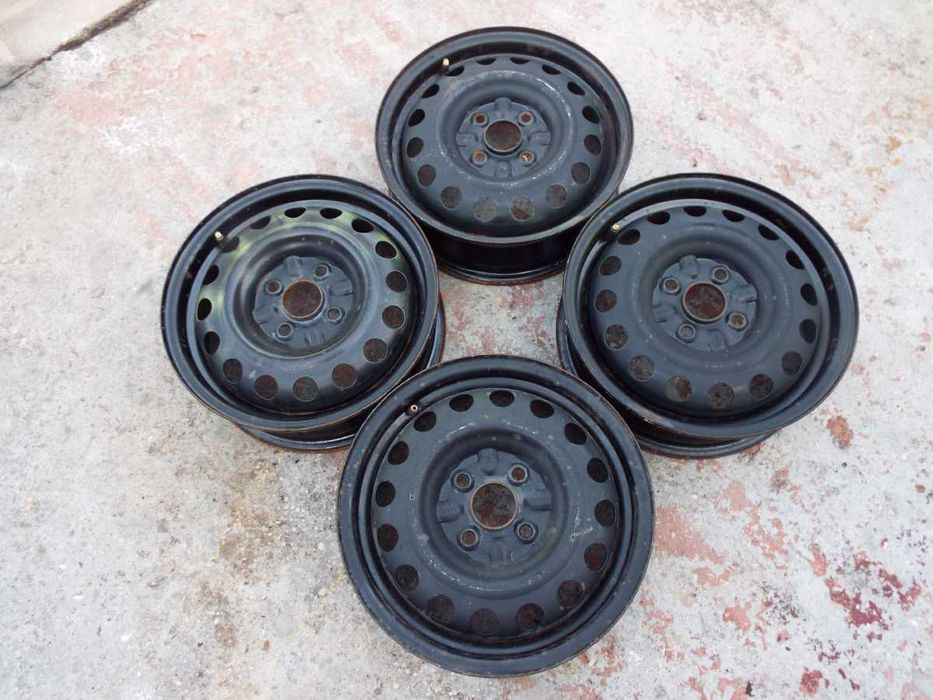 vand 4 jante tabla pe 14" pt hyundai I10 ,kia picanto ,toyota yaris