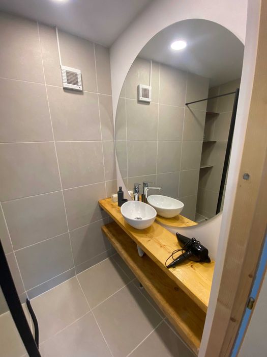 Regim hotelier ultracentral plata card vacanta