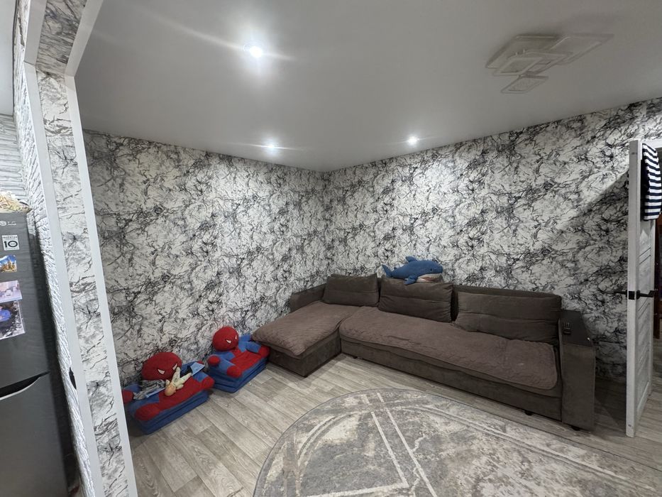 Продам квартиру в п .Круглоозёрное