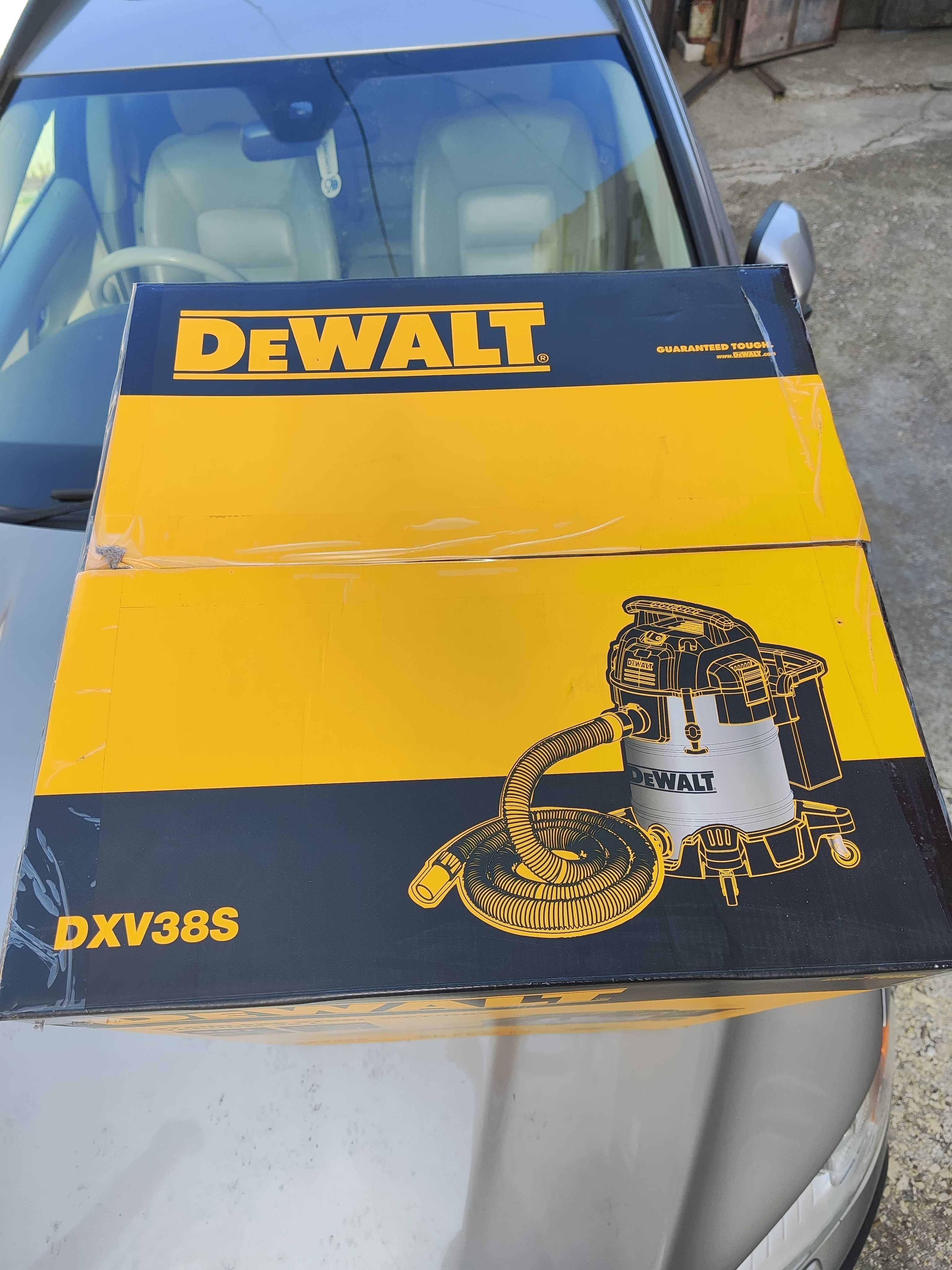 Прахосмукачка Dewalt DXV38S за сухо и мокро почистване