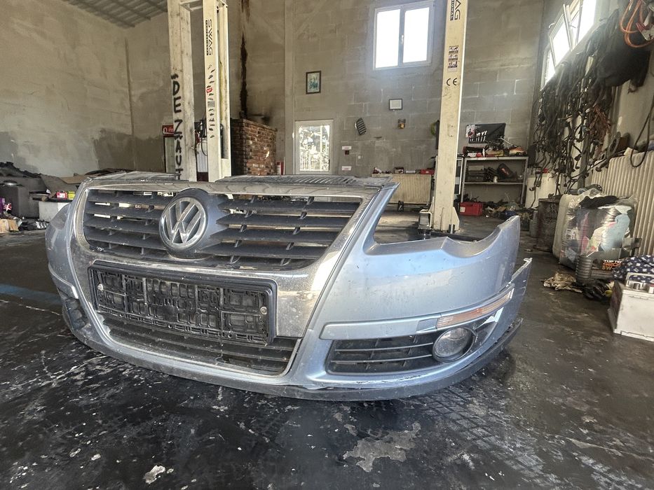 Bara fata vw Passat b6 trager radiatoare faruri