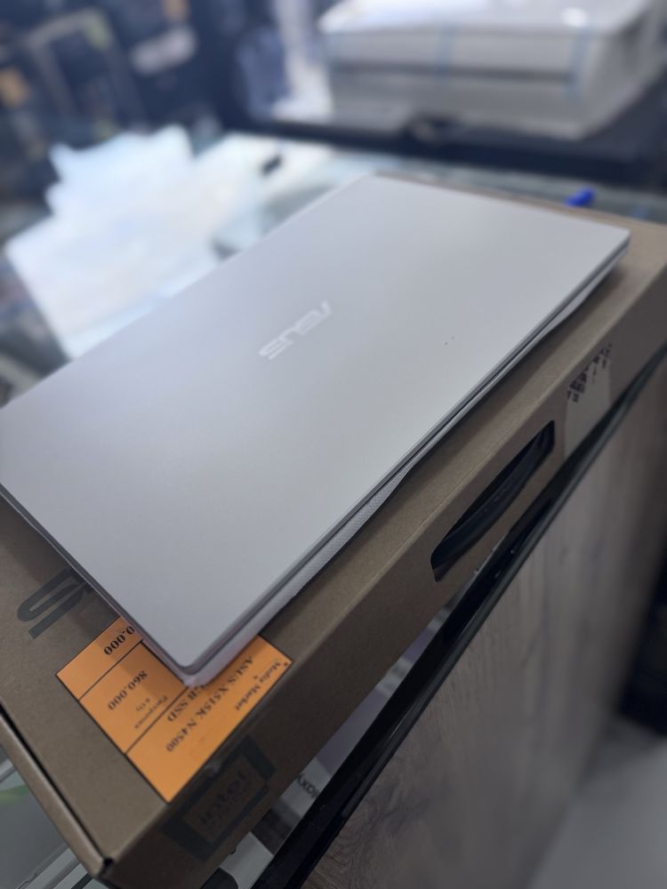 Asus 4/256gb SS.Muddatli to’lov asosida