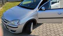 Opel CORSA C  2004