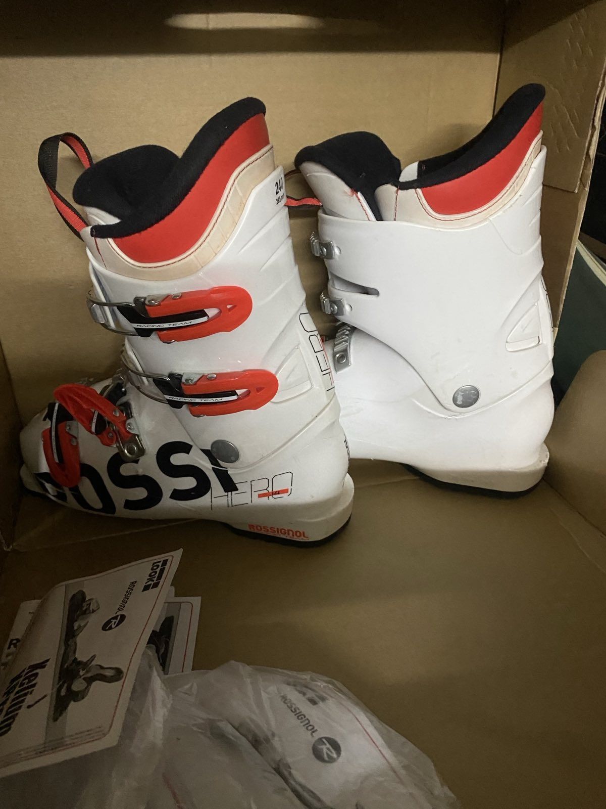 Ски обувки Rossignol