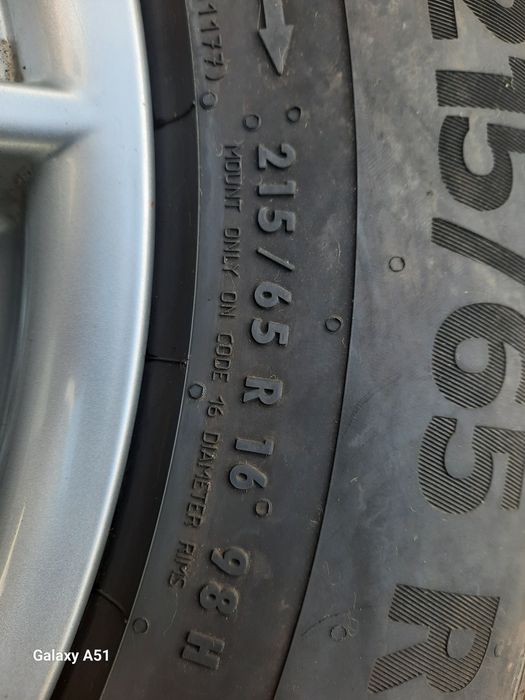 Ляти джанти с гуми зимни 5×114.3, 16цола