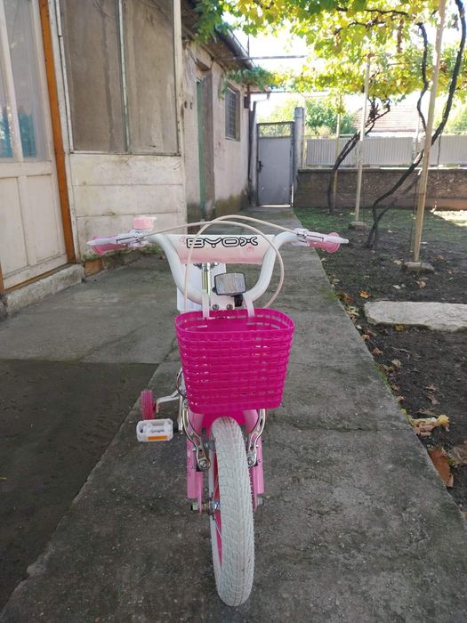 Продавам детско колело