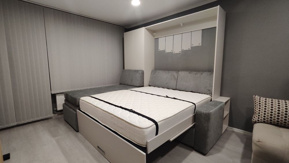 Падаши легла с ъглов диван