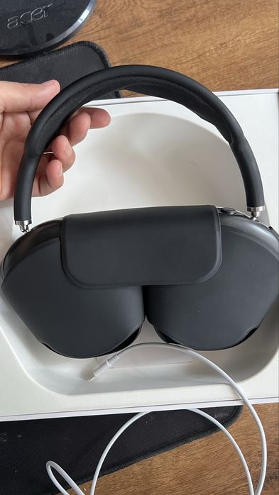 Airpods Max Apple