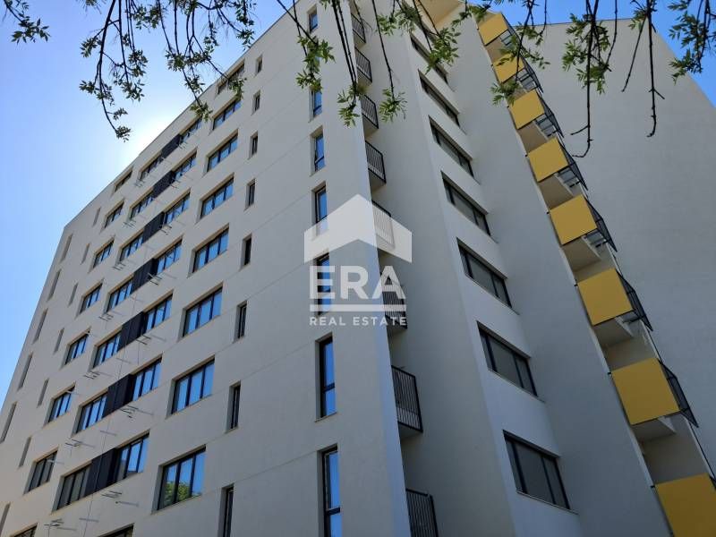 Продава се Тристаен апартамент в Варна, Чайка - 118 кв.м за 2543 €/кв.м - Снимка #1