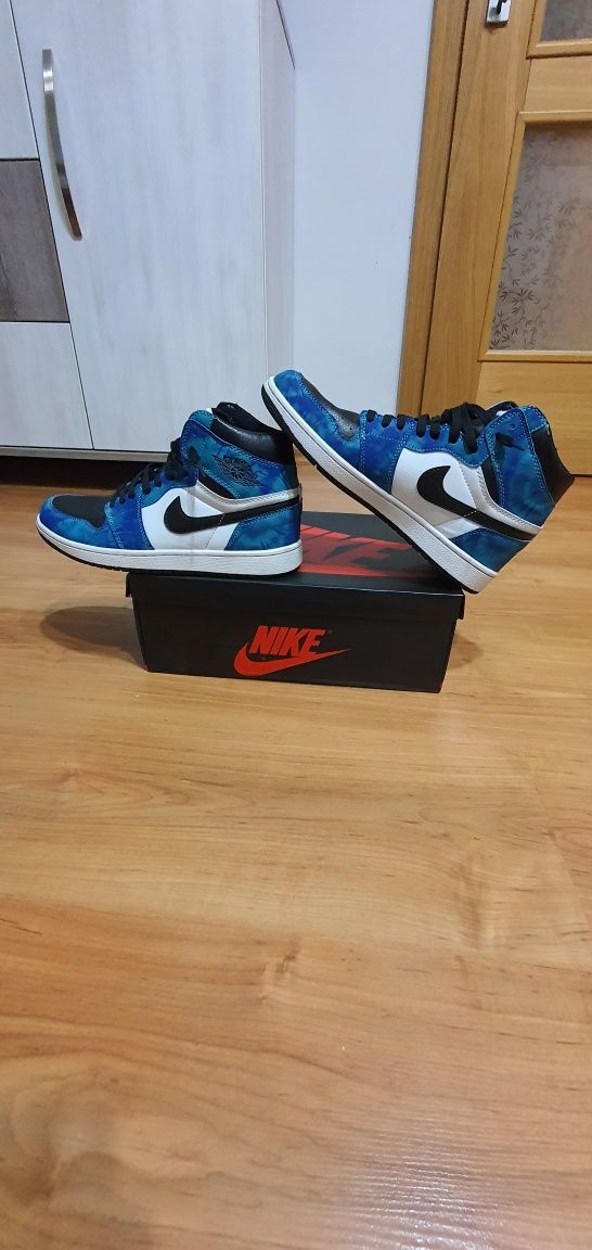 Air Jordan 1 Tie Dye 43 номер