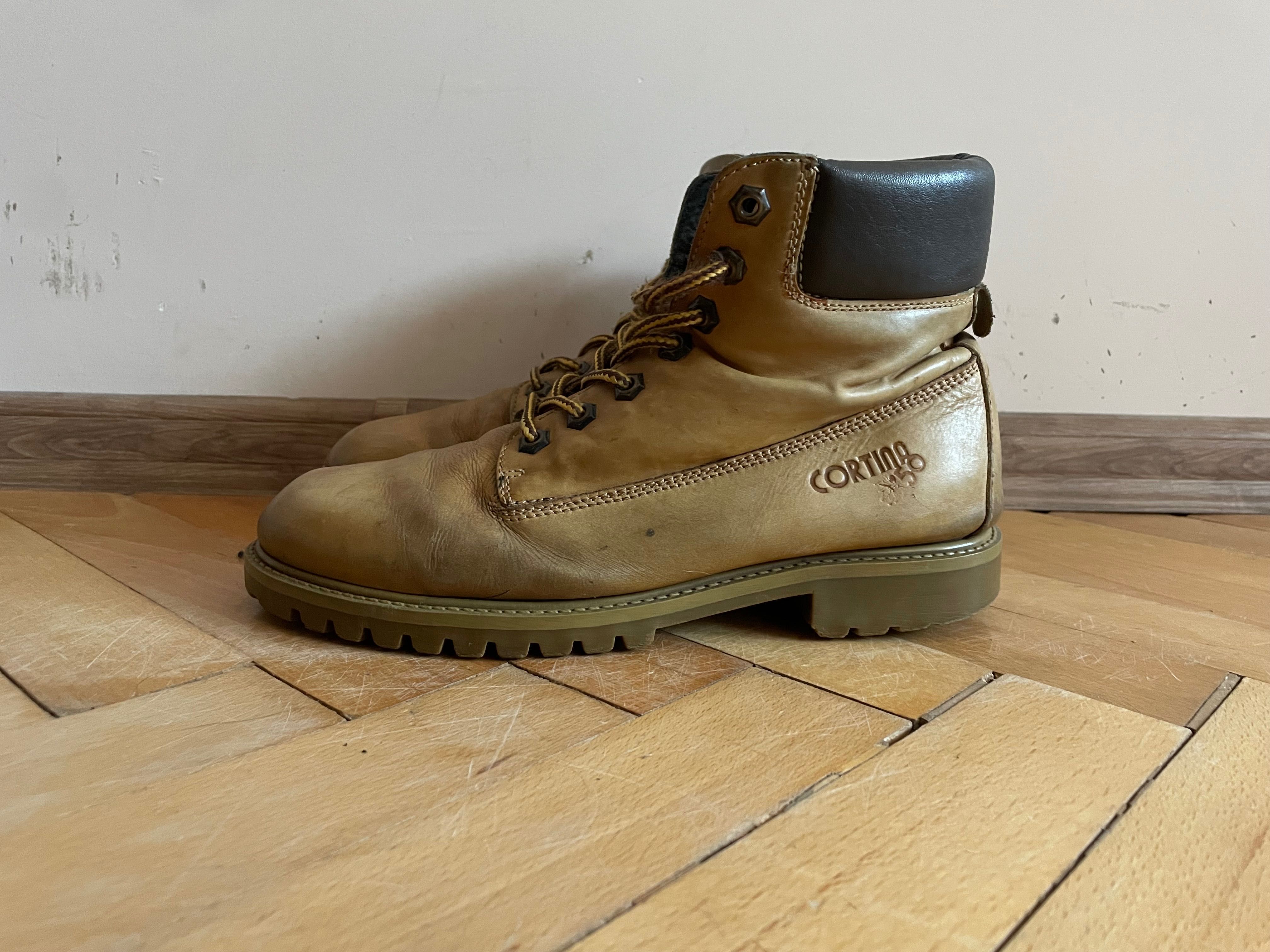 Зимни обувки Cortina