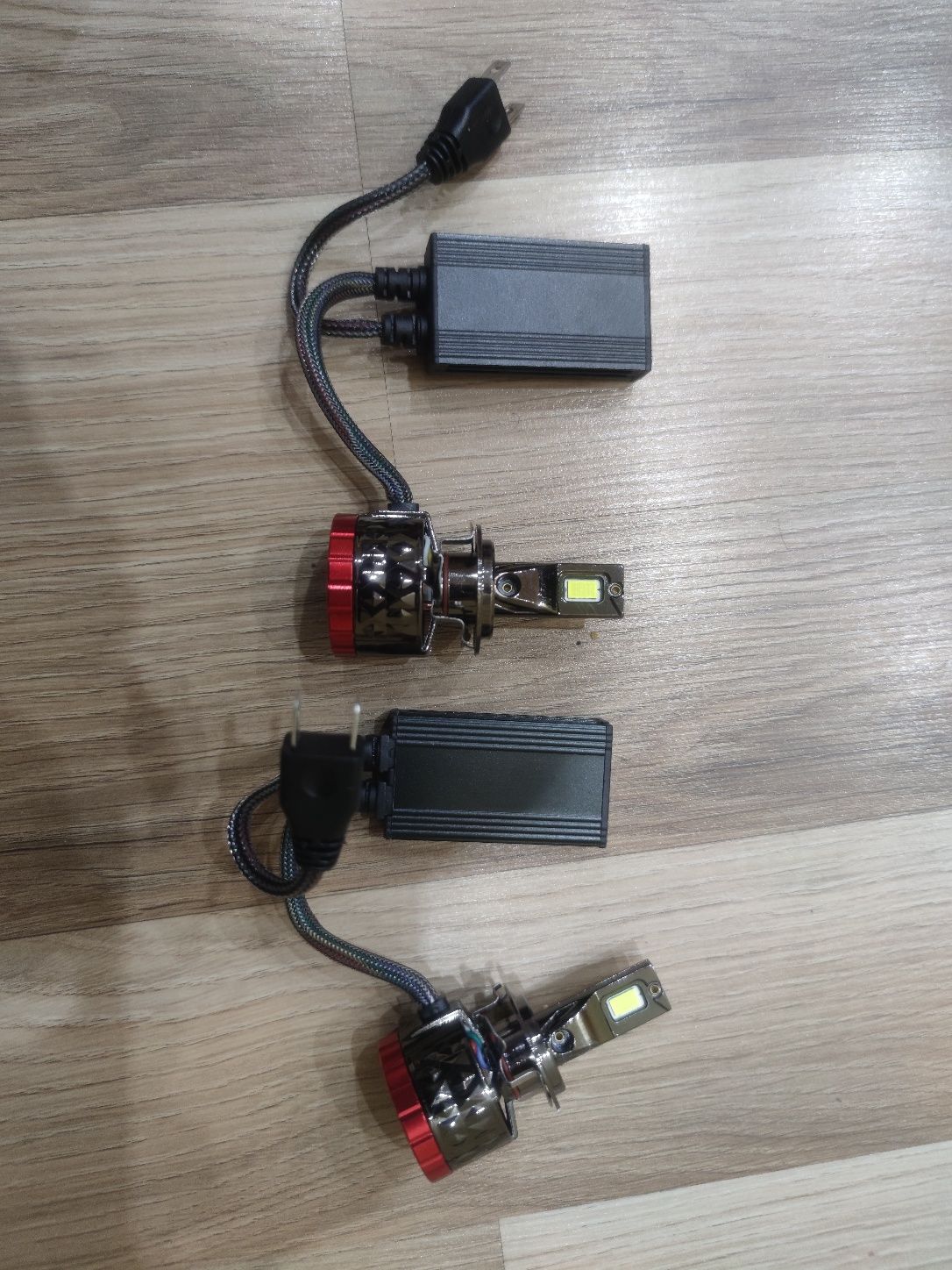 Led светлини (крушки)