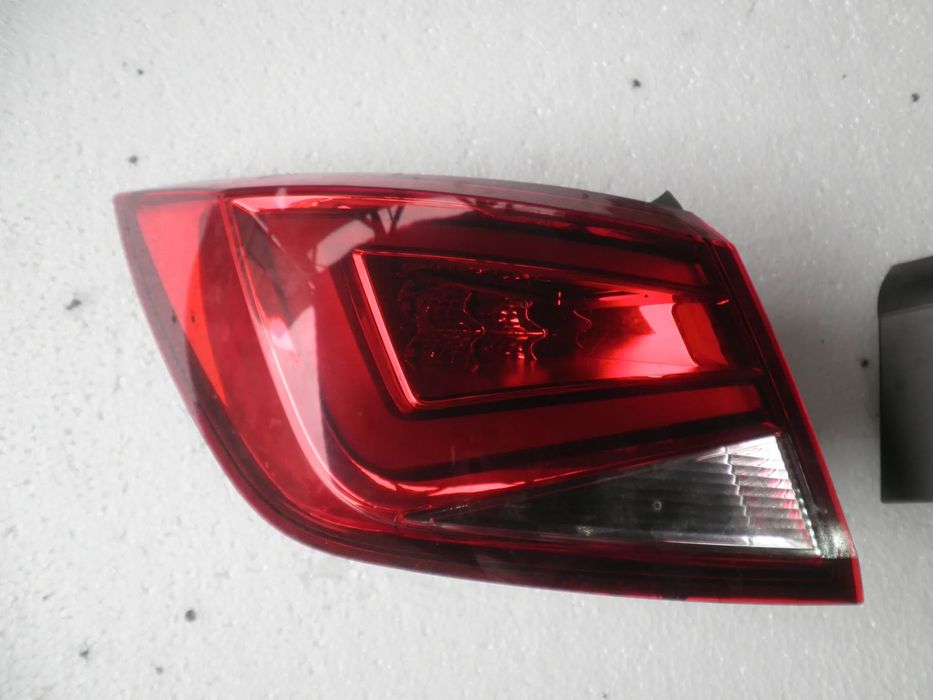 Stop stanga / dreapta caroserie Seat Leon ST  ( combi / break ) 2016 5F9945207A 5F9945208A