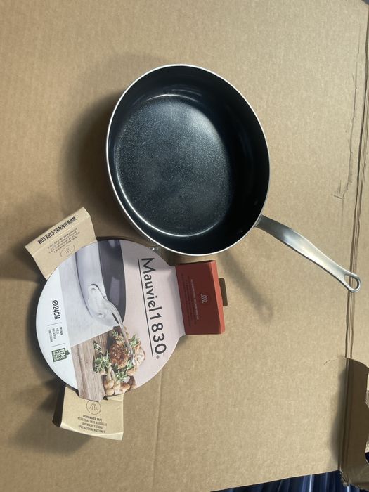 Tigaie antiaderentă ECLIPSE 24 cm, Mauviel 1830 profesional