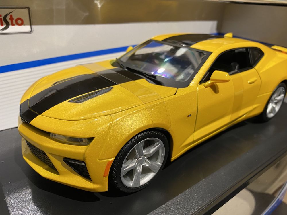 MAISTO CHEVROLET CAMARO SS an 2016 machetă auto scara 1:18