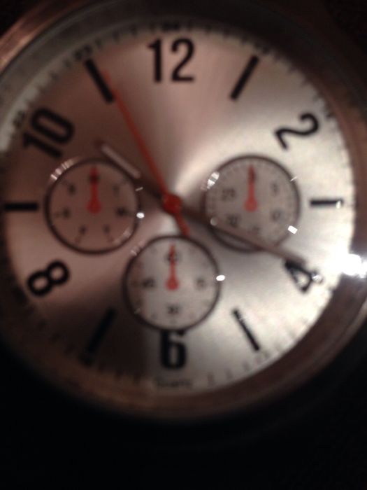 Часовник-чисто нов